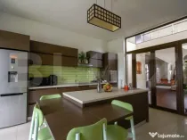 Villa deosebita, 5 camere, 400mp, cartierul Horgosa