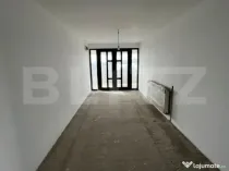 Oportunitate!!!Cladire 600 mp, teren 500 mp, Targoviste