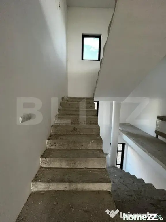 Oportunitate!!!Cladire 600 mp, teren 500 mp, Targoviste