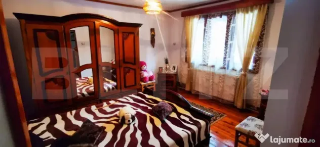 Reședință cu destinație de pensiune, 382mp utili si 1000