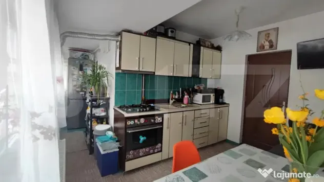 Apartament 2 camere, 55 mp, zona Burdujeni