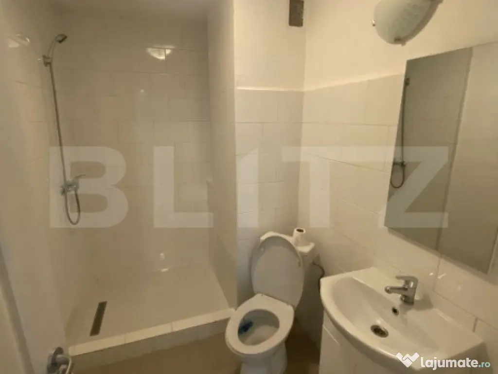 Apartament 3 camere, 72mp, zona garii