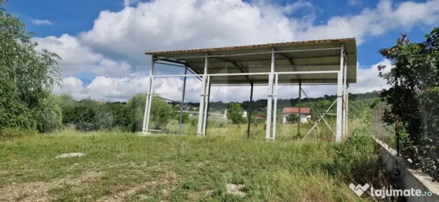 Teren extravilan, Hala 100 mp, teren 600 mp, acces facil, Zo