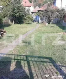 Teren cu suprafata 1624 mp, cu casa individuala, 60 mp, zona