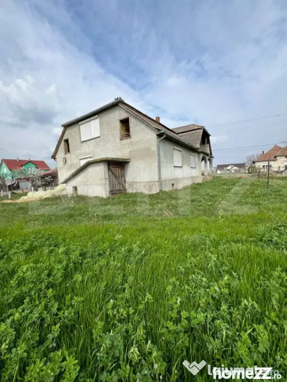 Casa de vanzare | Suprafata construita 509mp | Botiz - Botiz (Satu-Mare)