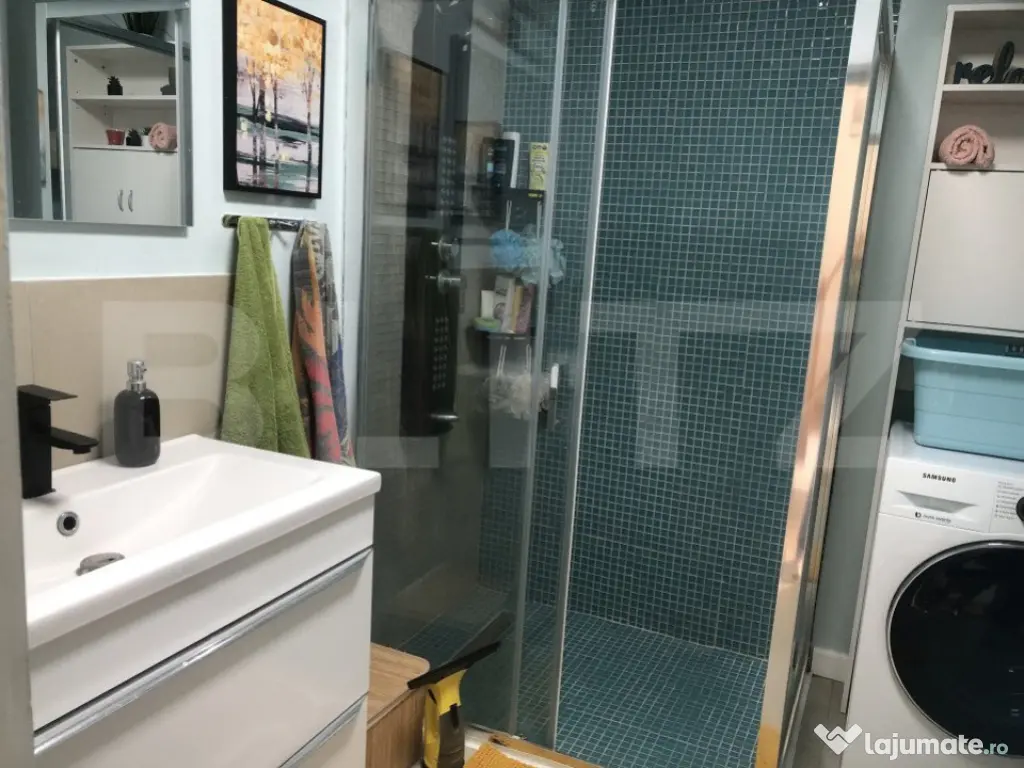 Casa/Vila de vanzare / posibil Pensiune ,cu view și pădur