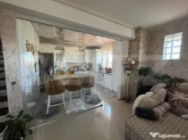 Penthouse ,4 camere , 177 mp , zona centrala ,Radauti