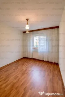 Apartament 3 camere | etaj intermediar- zona Astra