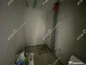 Apartament 2 camere decomandate si gradina proprie zona Dna 