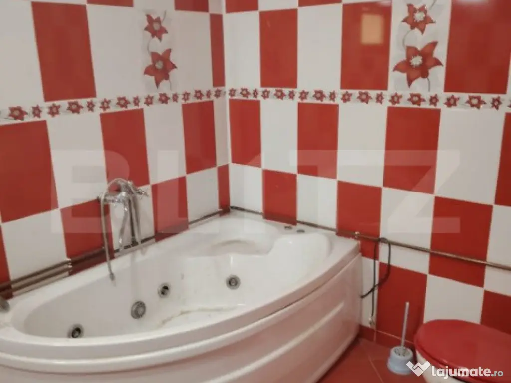 Casa de vanzare 151mp 918mp teren Razvad