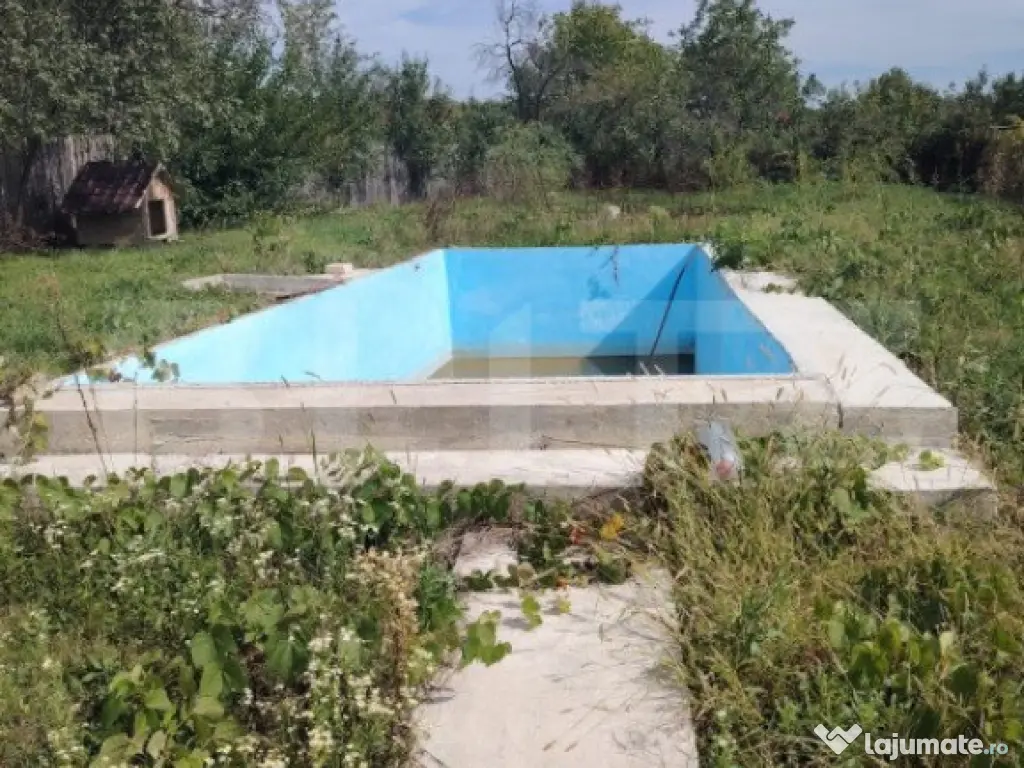 Casa de vanzare 151mp 918mp teren Razvad