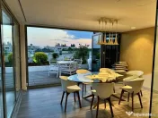 Descopera Luxul: Penthouse 414 mp în Cartierul Francez 