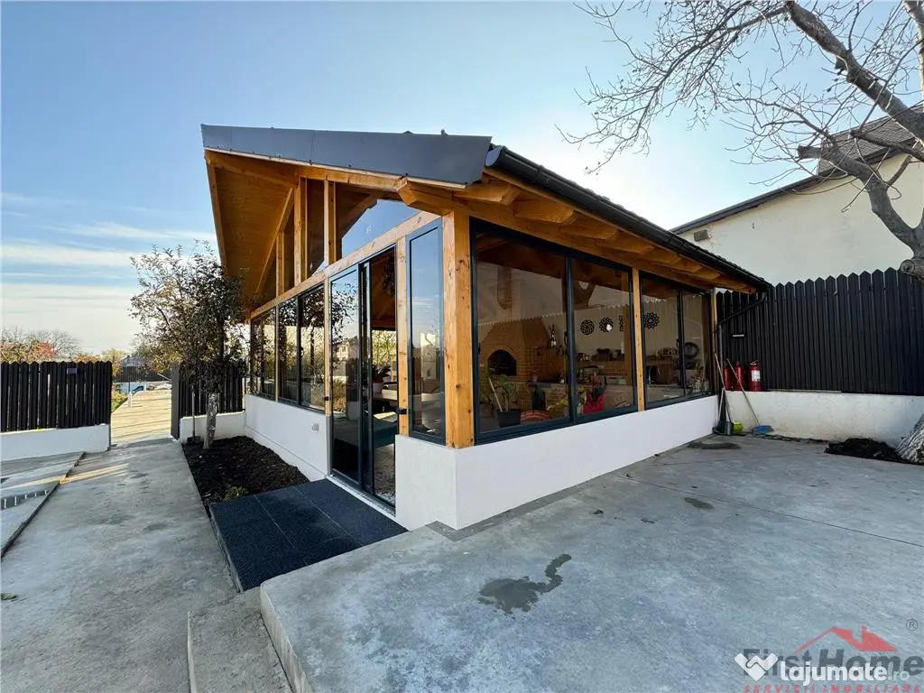 Cladire cu 3 apartamente in suprafata totala construita de 5