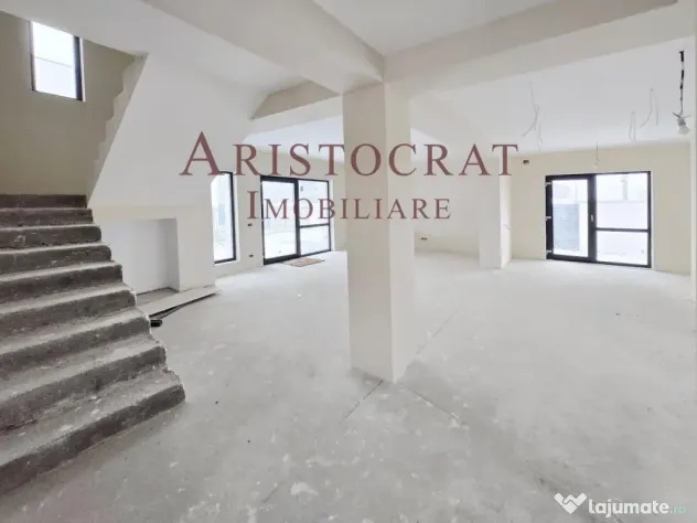 Vila individuala la alb