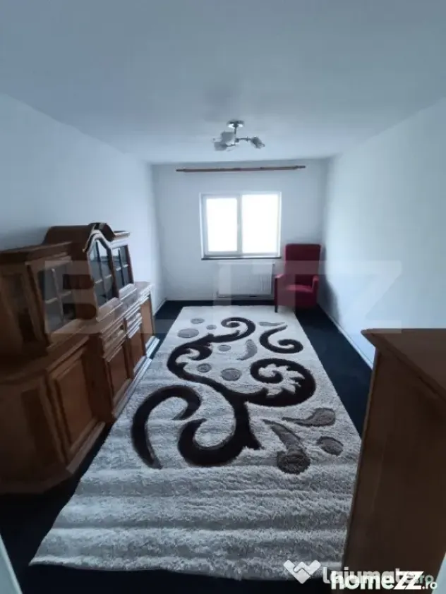 1 casă 160mp + 1 casă 110mp + garaj, pe teren 9ari, zonă - Suceava (Suceava)