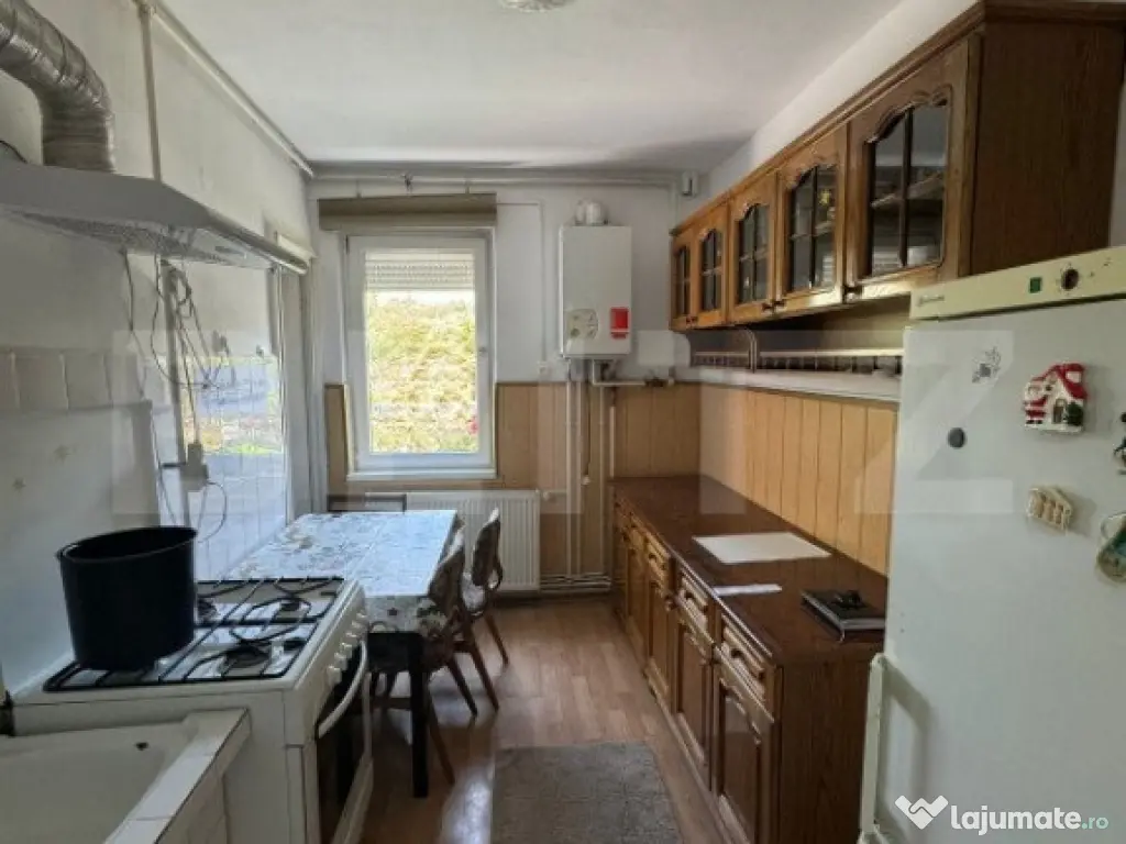 Apartament 3 camere , 63 mp , Sangeorgiu de Mures