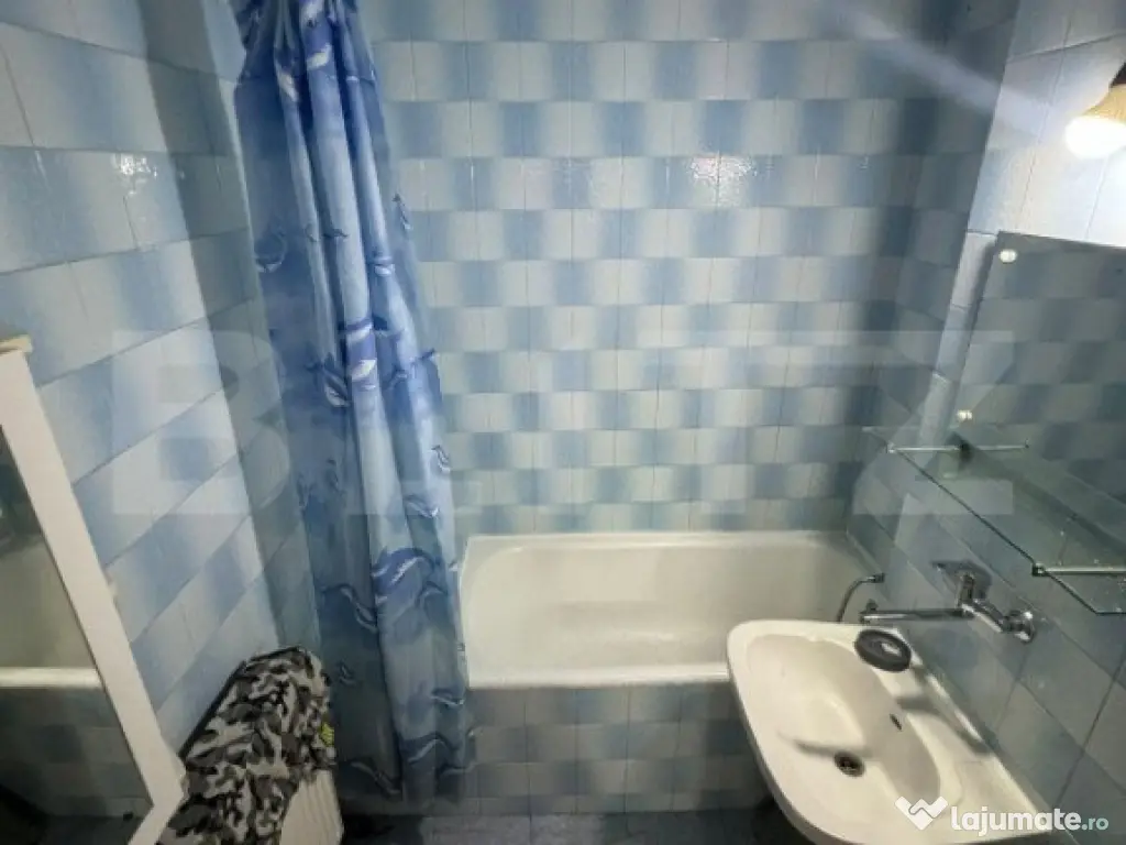 Apartament 3 camere , 63 mp , Sangeorgiu de Mures