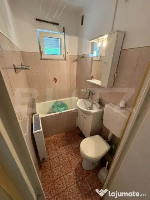 Apartament de 2 camere de vânzare în zonă Astra