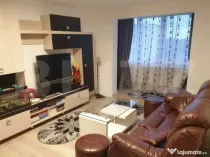 De vanzare apartament 4 camere (cartier Tractorul)