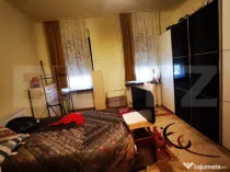 Casa, zona Balcescu-Elisabetin