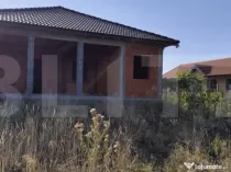 Casa la Rosu in centru Viile Satu Mare