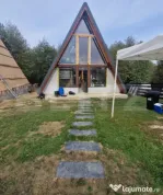 Casa de vacanta tip A- frame -Tohanita, zona superba se vind