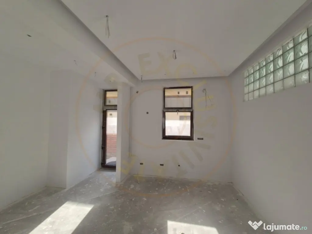 Casa visurilor la vanzare