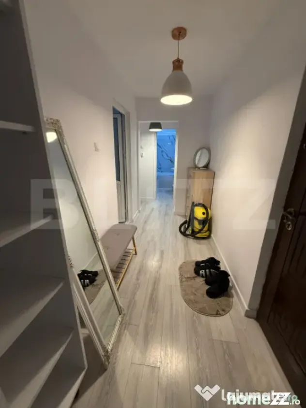 Micro 11 apartament renovat recent , 72 mp, 2 bai 3 camere - Targoviste (Dambovita)