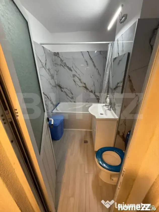 Micro 11 apartament renovat recent , 72 mp, 2 bai 3 camere - Targoviste (Dambovita)