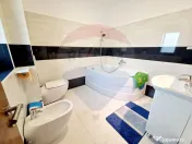 Casă / Vilă cu 4 camere / 290 mp s.c. / teren 1065 mp /... 