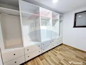 Casă / Vilă cu 4 camere / 290 mp s.c. / teren 1065 mp /... 