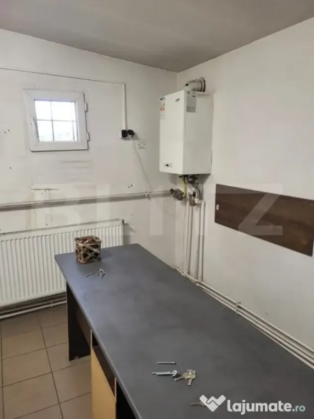 Afacere la cheie, service auto, 460 mp, zona Micro 4