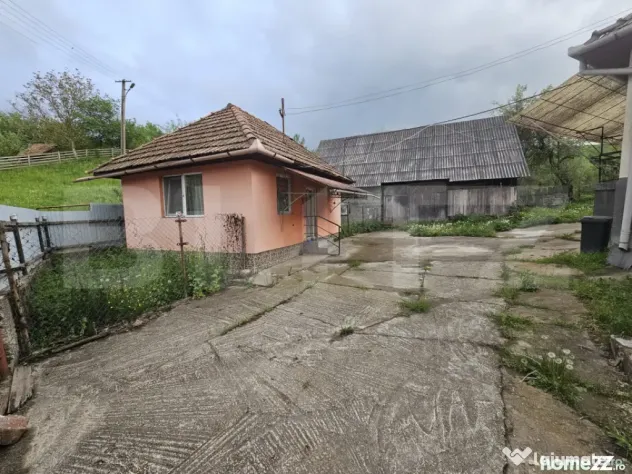 Casă 3 camere, teren 4.313mp, Patrangeni - Alba