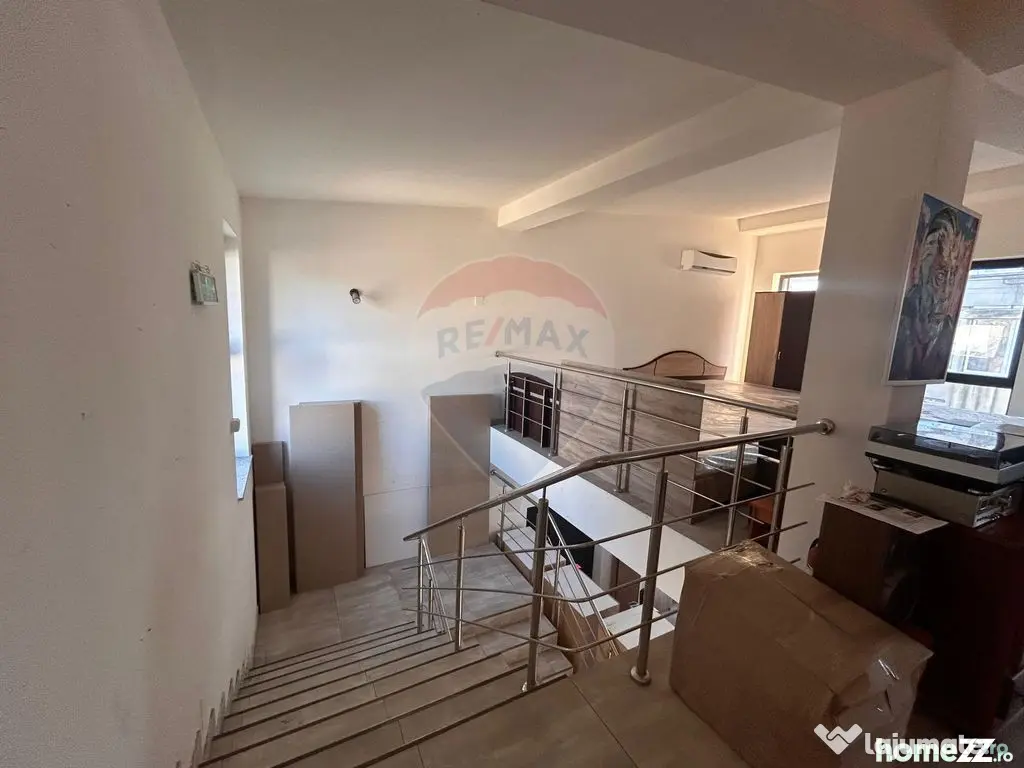 Spațiu comercial de 222 mp de închiriat în Bals