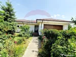 Casă / Vilă cu 4 camere / 290 mp s.c. / teren 1065 mp /...