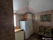 Apartament cu 4 camere de vânzare în zona Central 