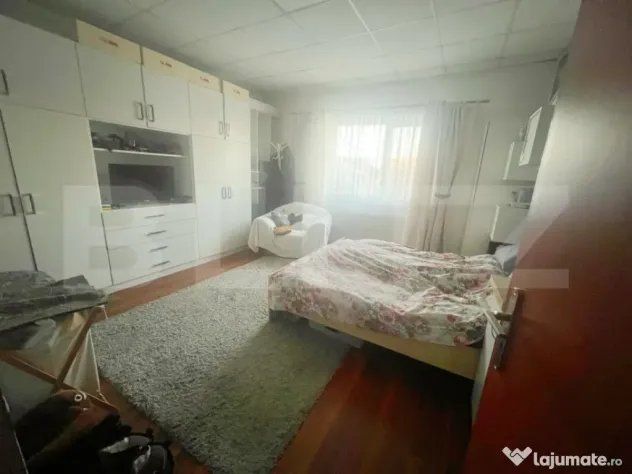 Apartament cu 4 camere, 104 mp, zona Someseni