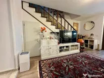 Casa insiruita cu 4 camere de vanzare langa padure, Dumbravita