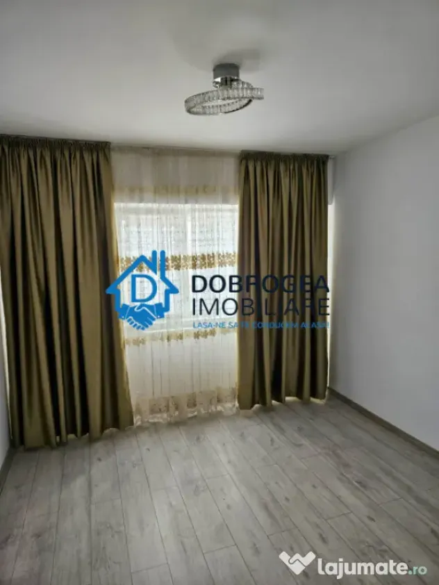 Zona Ultracentrala- Apartament 2 camere ,etaj 2, centrala ga
