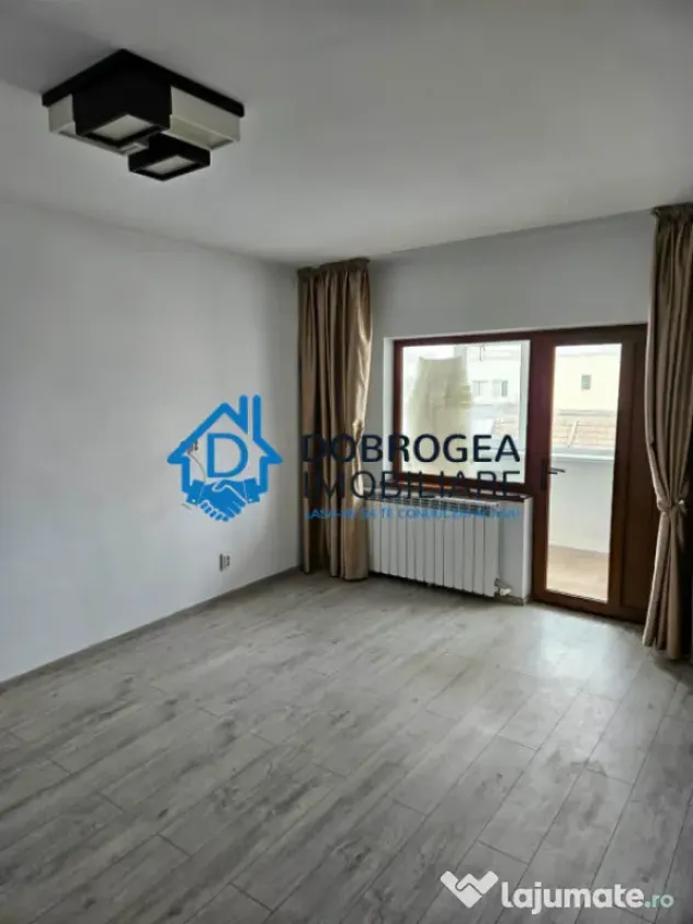 Zona Ultracentrala- Apartament 2 camere ,etaj 2, centrala ga