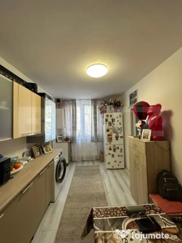 Apartament de vanzare, cu 2 camere, 38 mp, zona Dacia