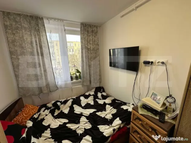 Apartament de vanzare, cu 2 camere, 38 mp, zona Dacia