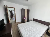 1 camera dintr-un apartament cu 3 camere. 