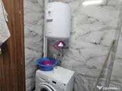 1 camera dintr-un apartament cu 3 camere. 