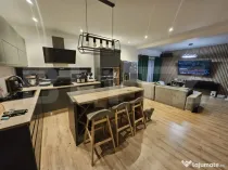 Casă duplex cu dormitor la parter și garaj, Dumbrăvița