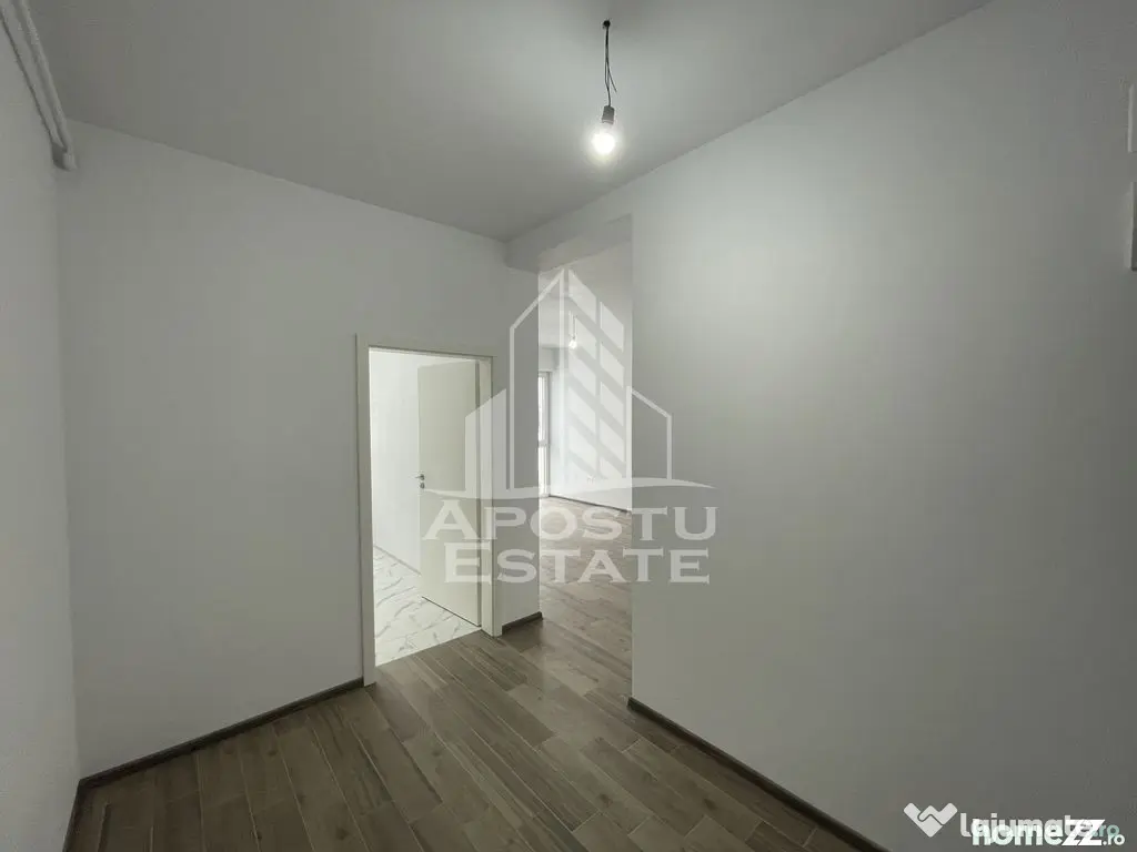 Spatiu comercial, 51 mp, Zona Planetelor - Giroc (Timis)