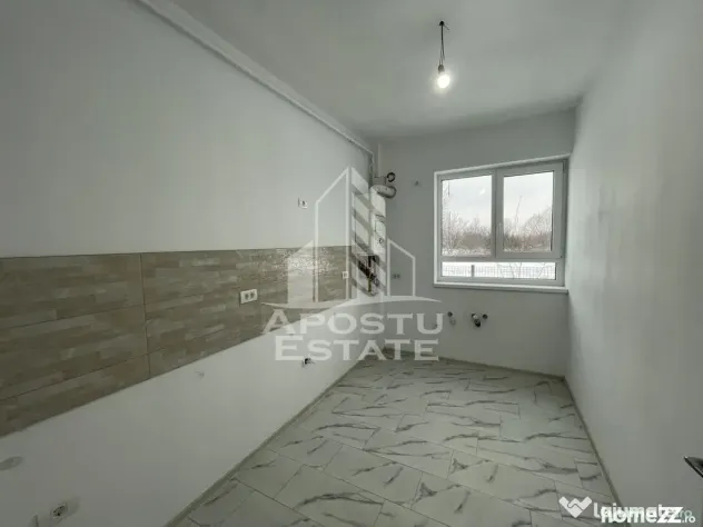 Spatiu comercial, 51 mp, Zona Planetelor - Giroc (Timis)