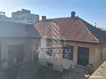 Casa individuala cu teren mare 843 mp,in zona Modern.