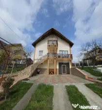 Casă de vânzare, cu 5 camere, 117 mp, zona Valea Rusului