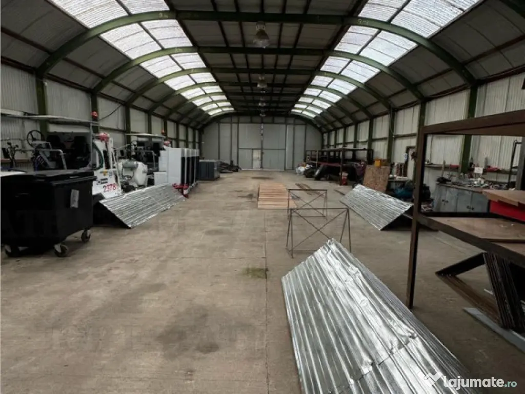 Hotel/pensiune de in Ciorogarla pretabila la intersectie A0